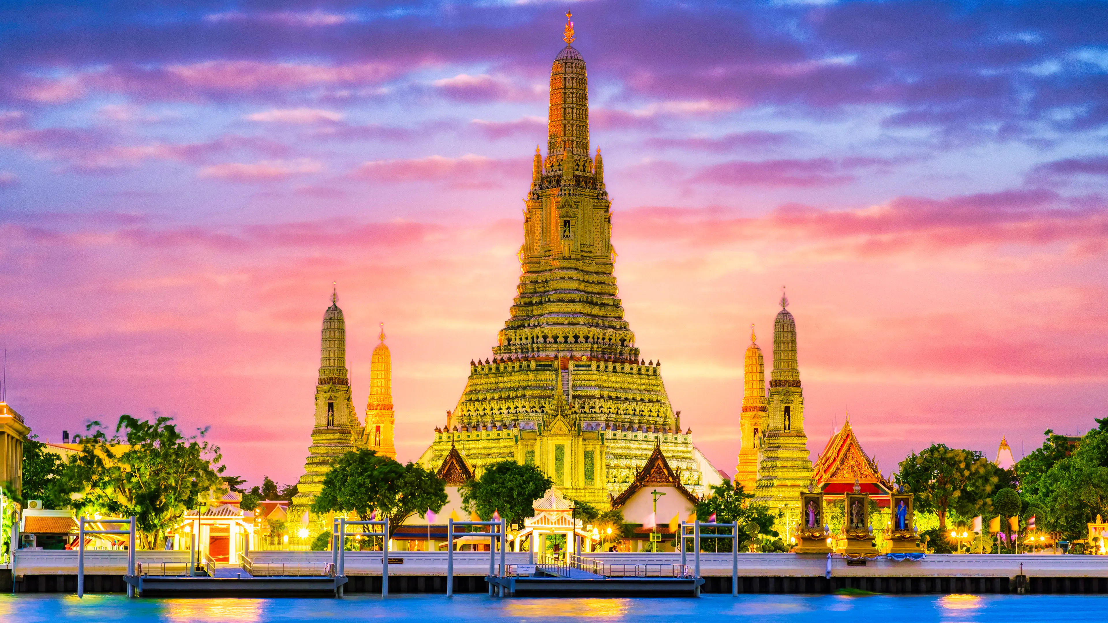 Thaiföld: mozgalmas, nyugodt, spirituális, ízletes és látványos