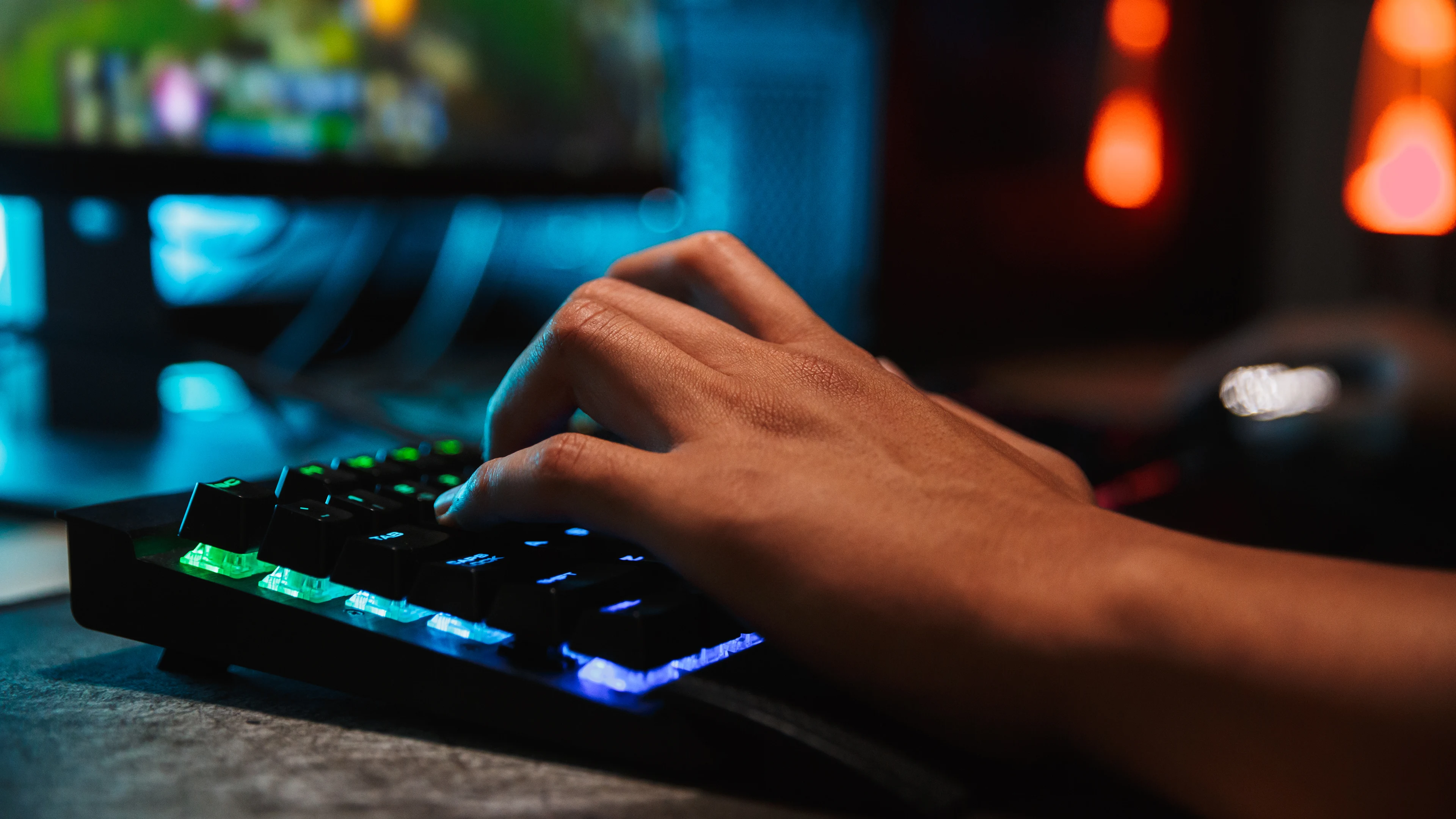 RGB billentyűzet egyéni hangulatot