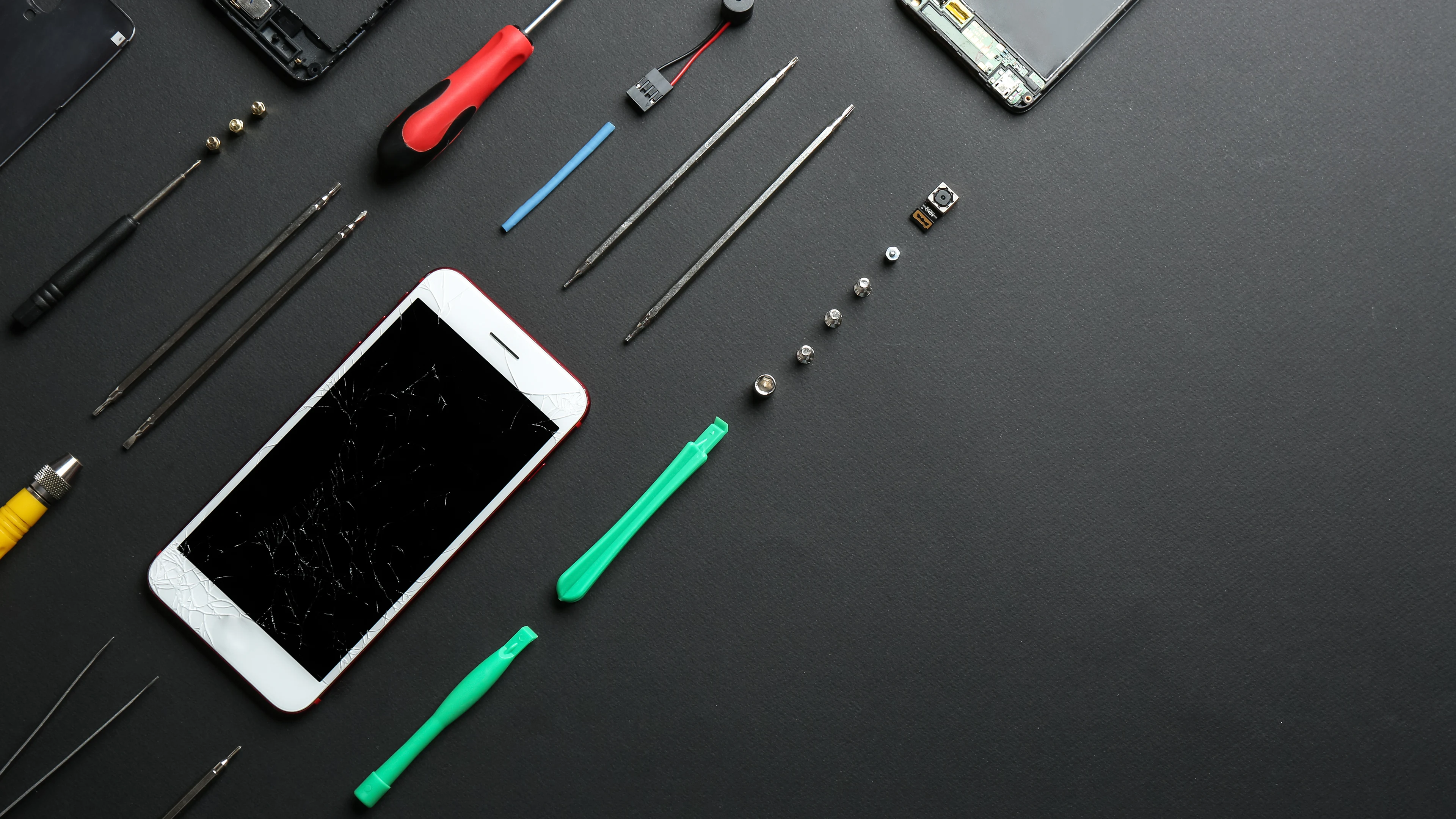 Akkumulátor csere lehetőség az okostelefonokban