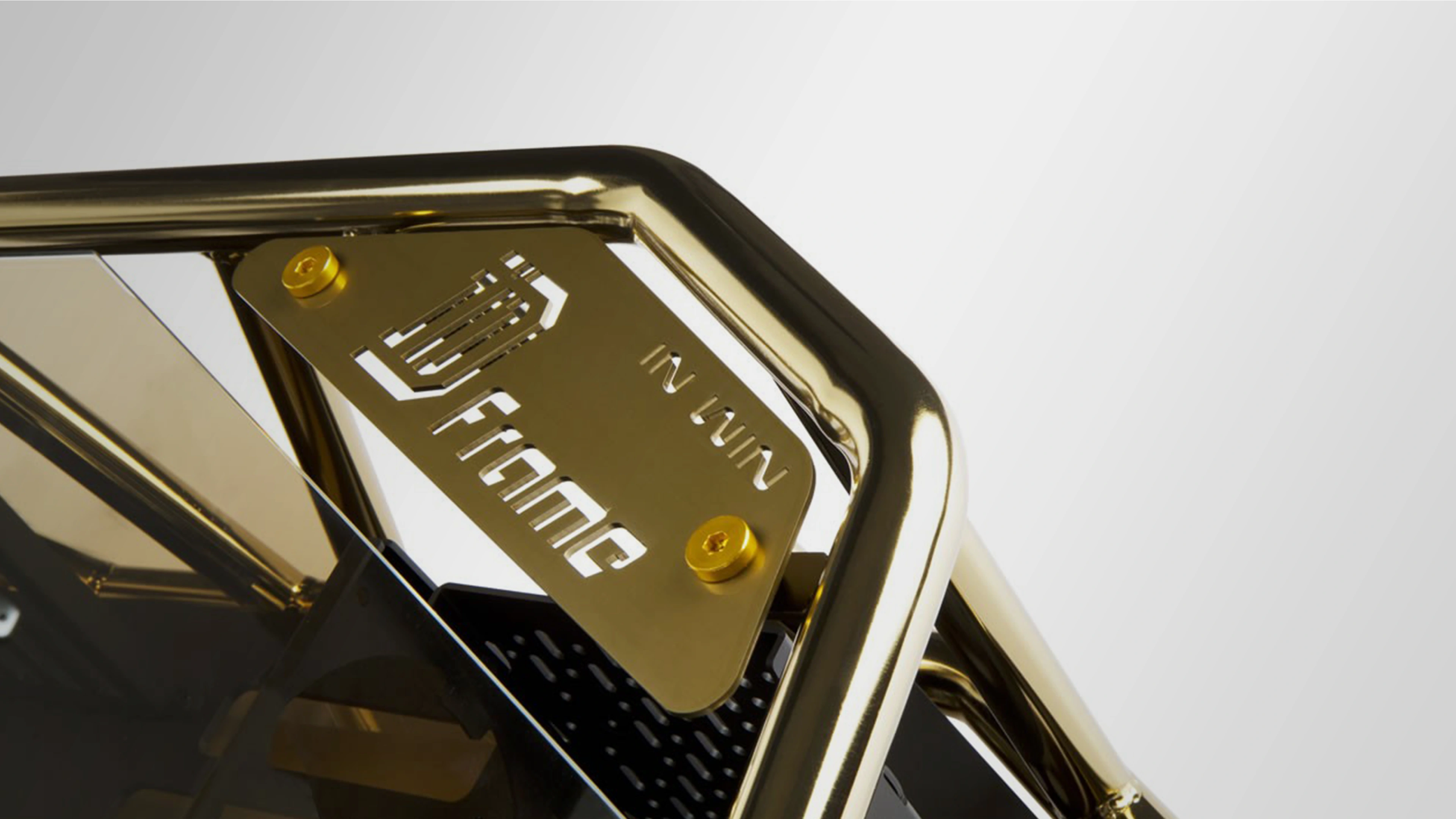 InWin D‑Frame: egy rendkívül különleges  számítógépház