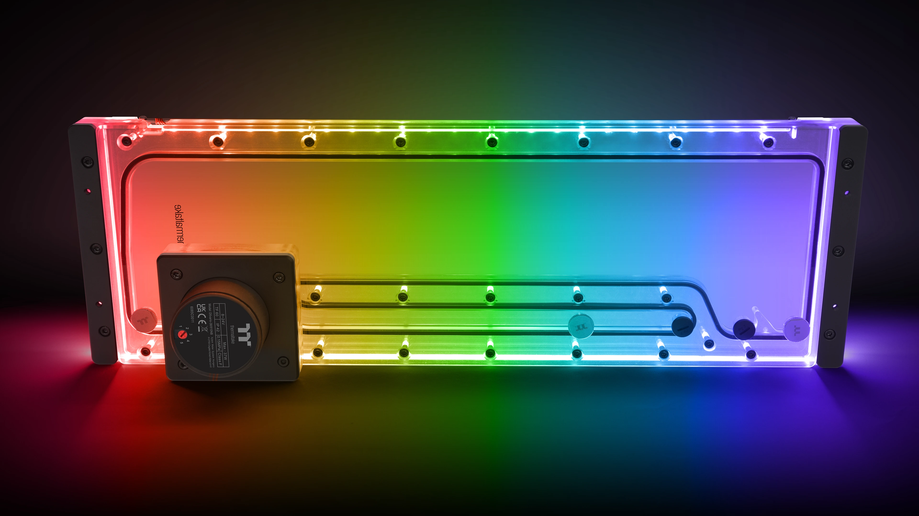 Thermaltake Pacific Core P8 DP-D5 Plus